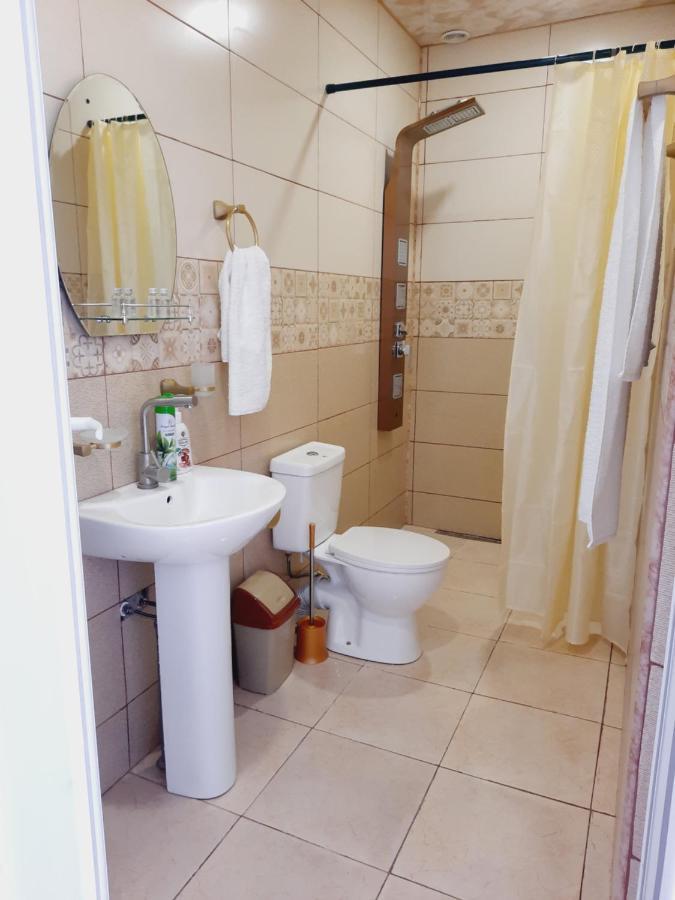 Inaisi Hotel كوتايسي المظهر الخارجي الصورة