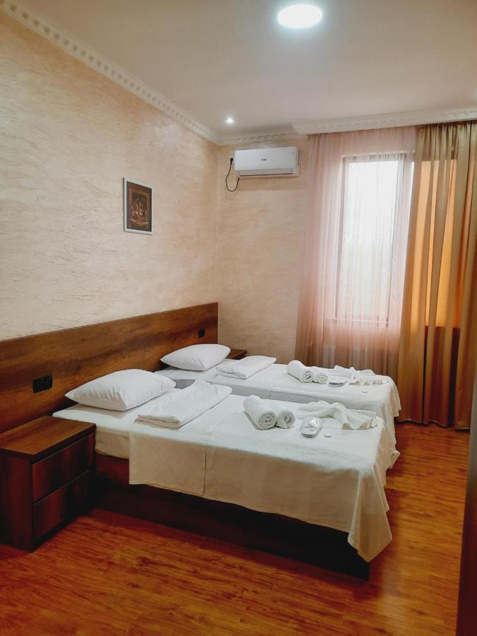 Inaisi Hotel كوتايسي المظهر الخارجي الصورة