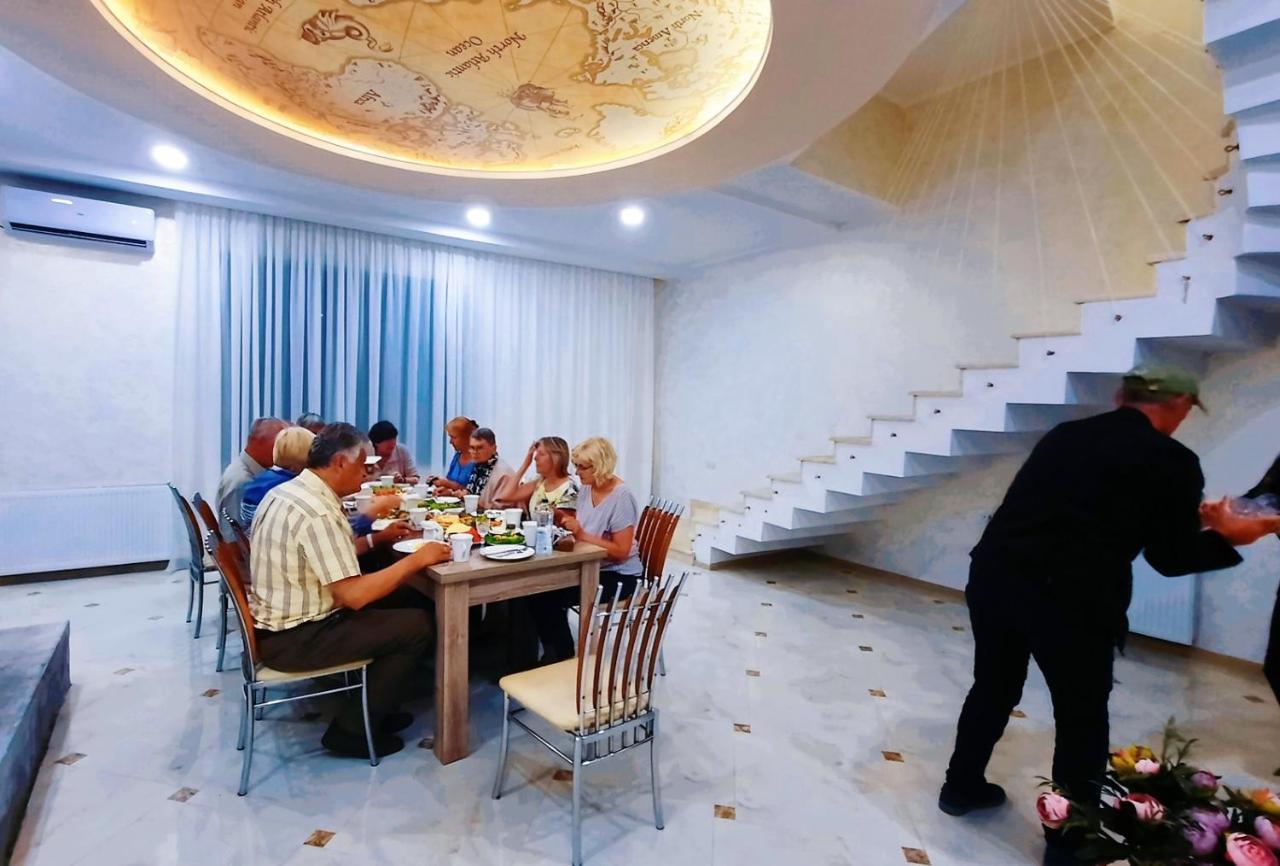 Inaisi Hotel كوتايسي المظهر الخارجي الصورة