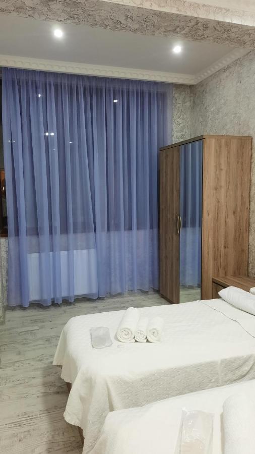 Inaisi Hotel كوتايسي الغرفة الصورة