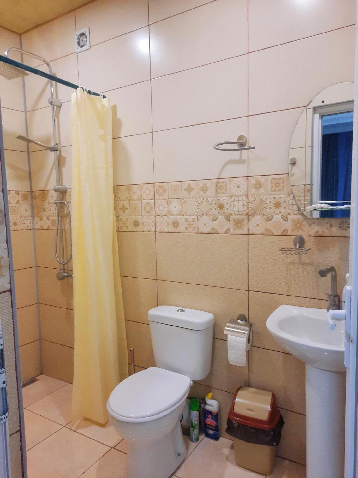 Inaisi Hotel كوتايسي الغرفة الصورة