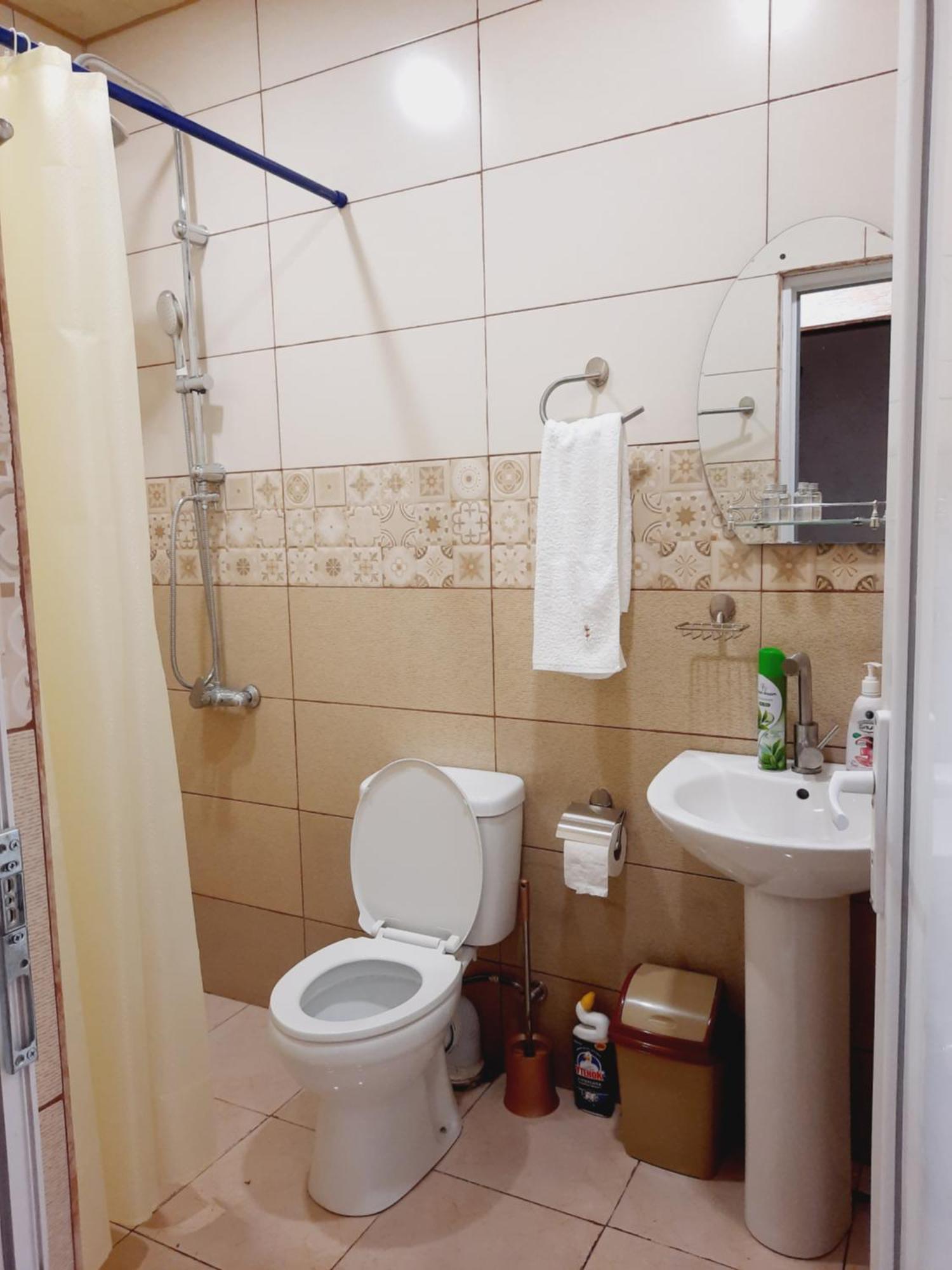 Inaisi Hotel كوتايسي المظهر الخارجي الصورة